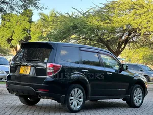 Subaru Forester 2011 Black