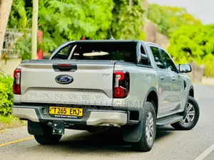 Ford Ranger Wildtrak 2024 Silver