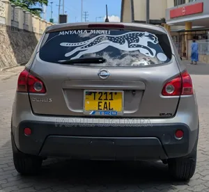 Nissan Dualis 2007 Beige