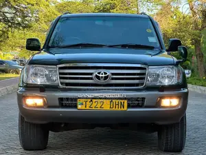 Toyota Land Cruiser 2004 Green