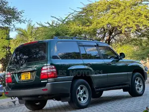 Toyota Land Cruiser 2004 Green