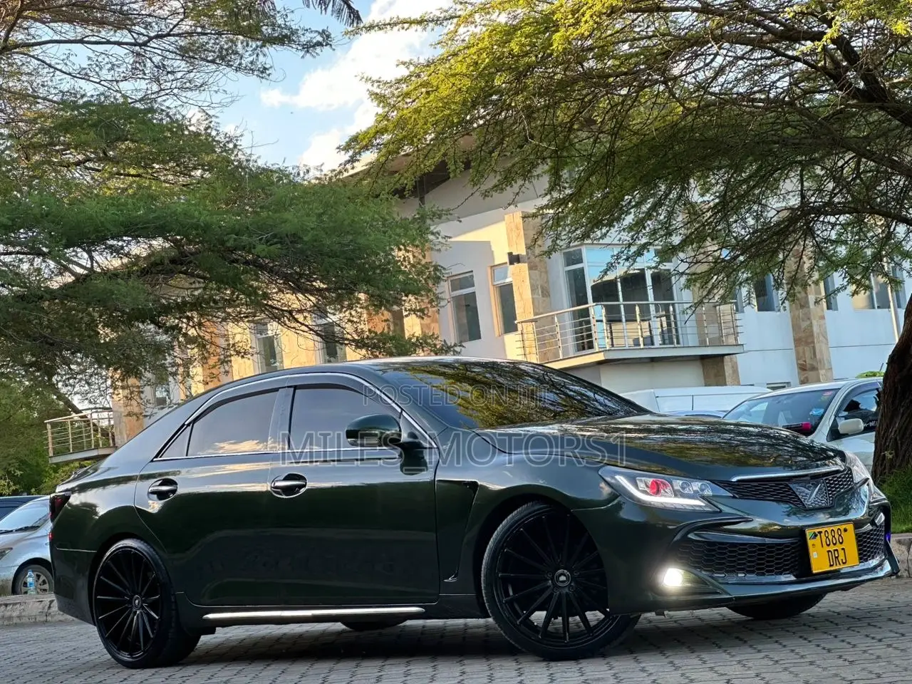 Toyota Mark X 2010 Green