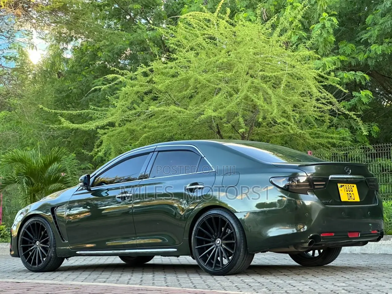 Toyota Mark X 2010 Green
