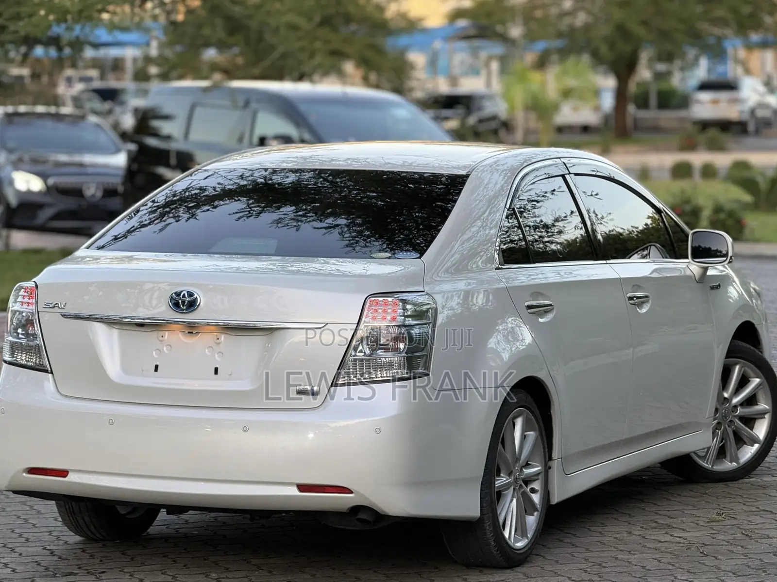 Toyota Sai 2.4 Hybrid FWD 2012 White