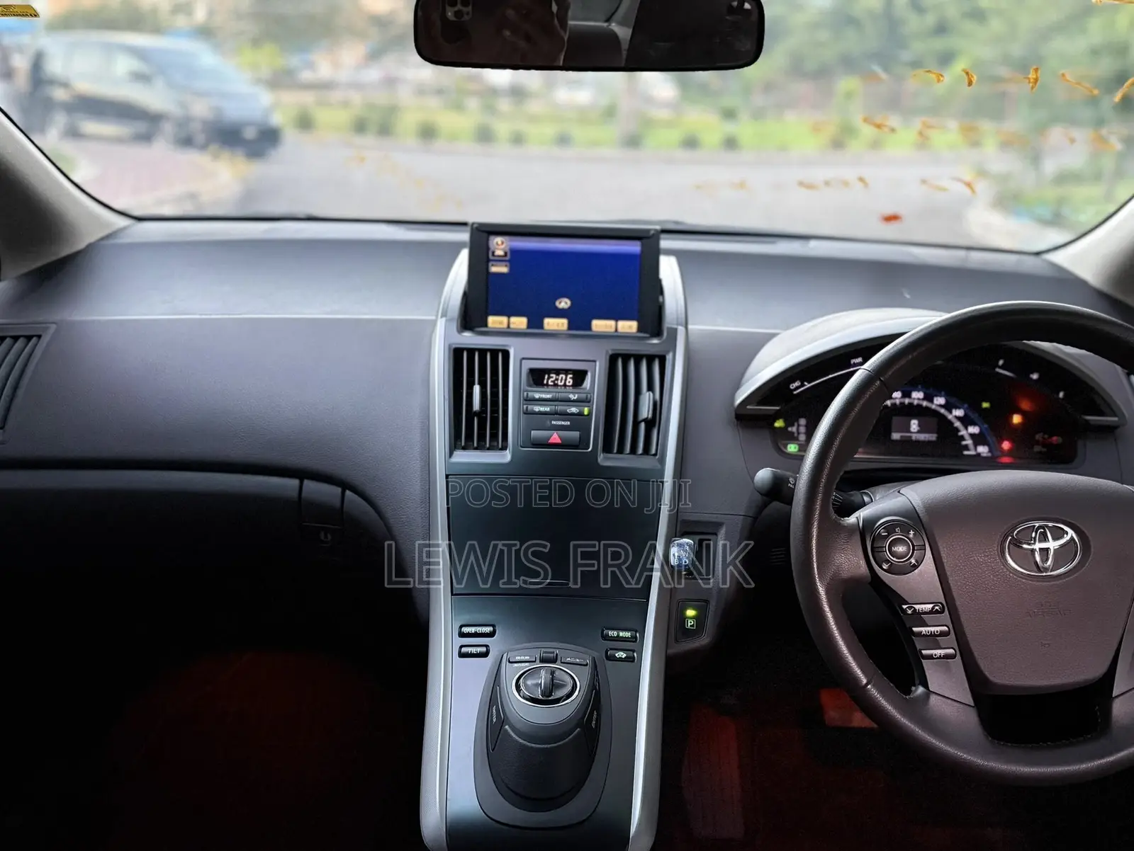 Toyota Sai 2.4 Hybrid FWD 2012 White