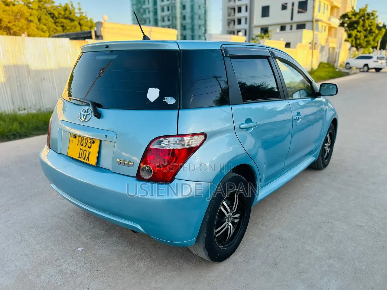 Toyota IST 2005 Blue