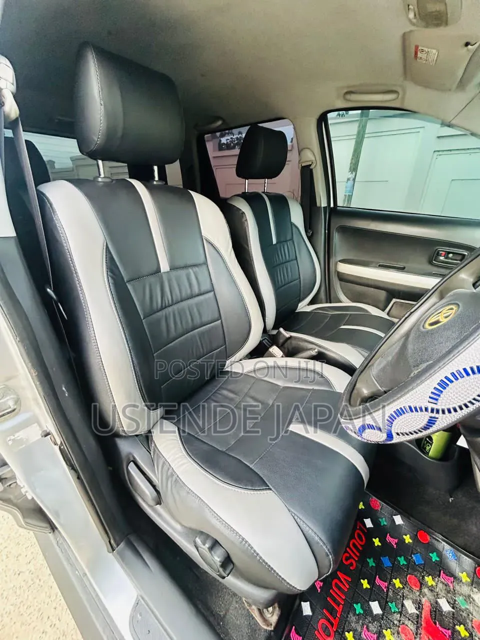 Toyota IST 2004 Silver