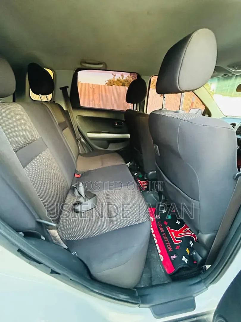 Toyota IST 2004 White