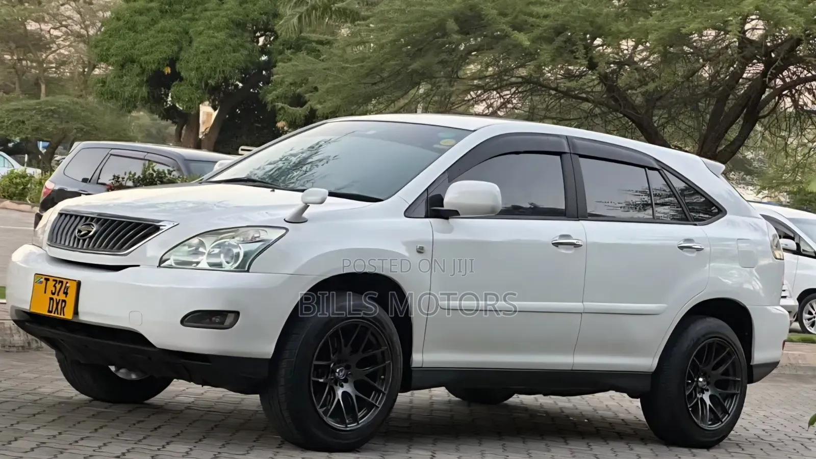 Toyota Harrier 2010 White