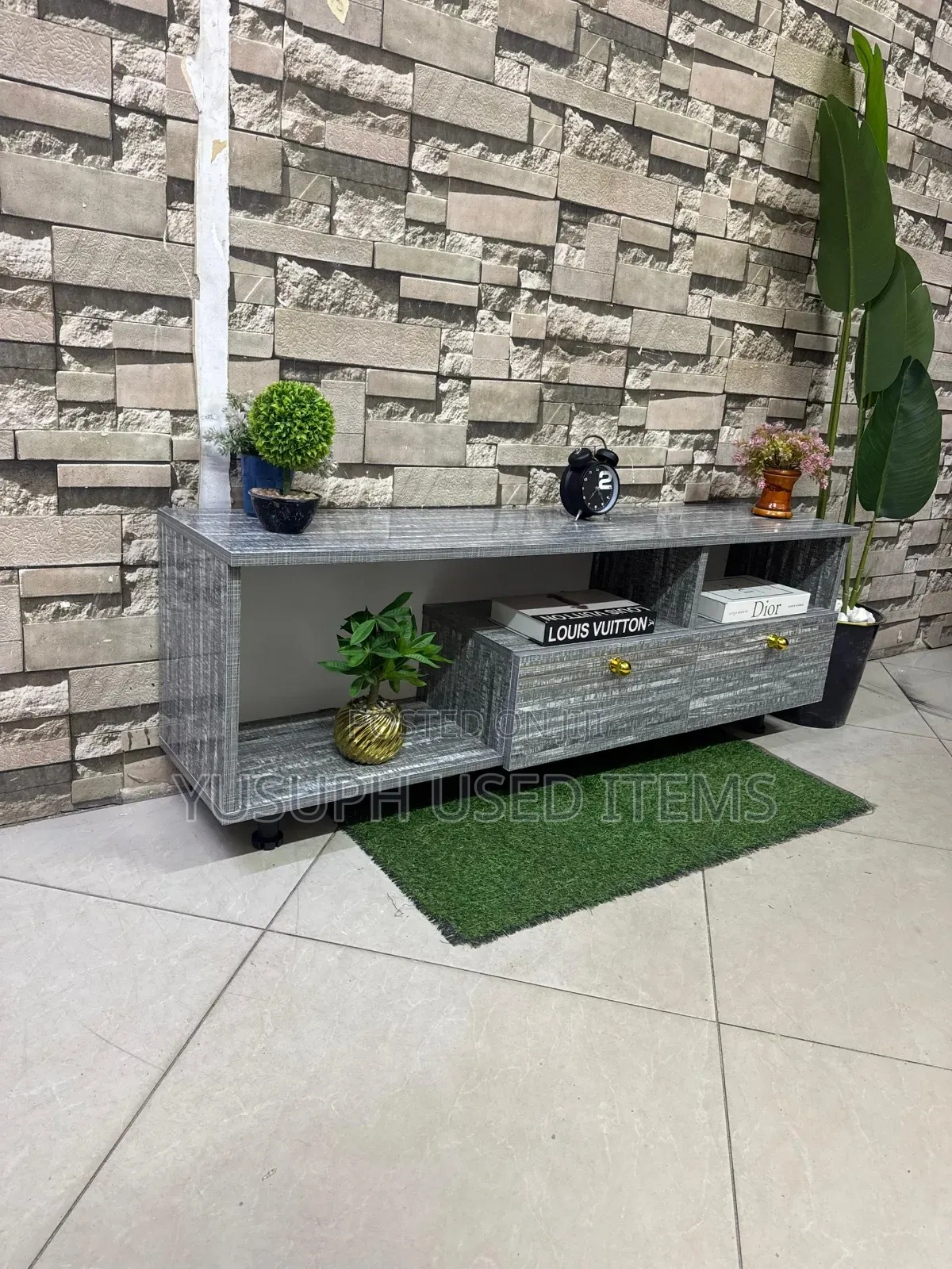 Showcase Kali Sana