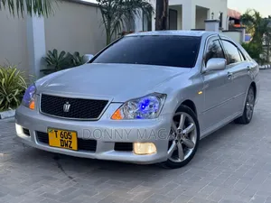 Toyota Crown 2007 Silver