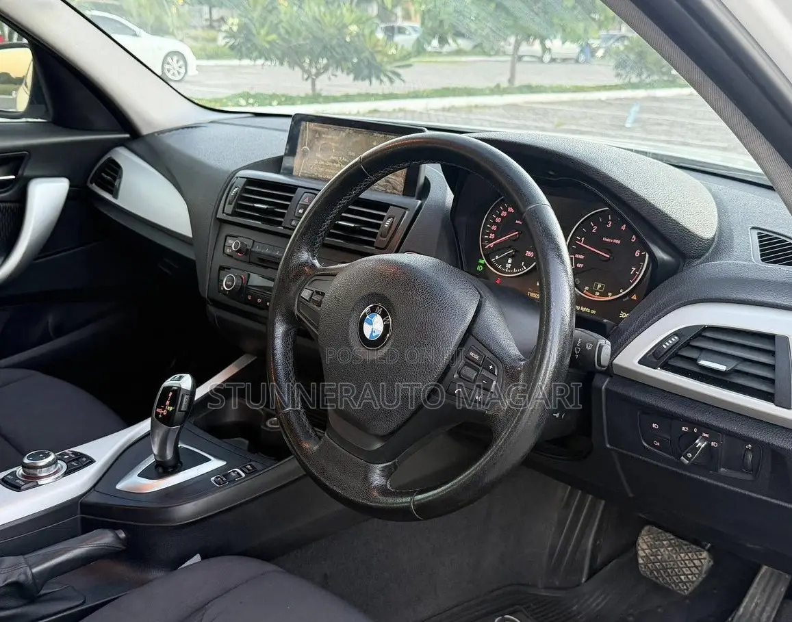 BMW 1 Series 2013 Pearl