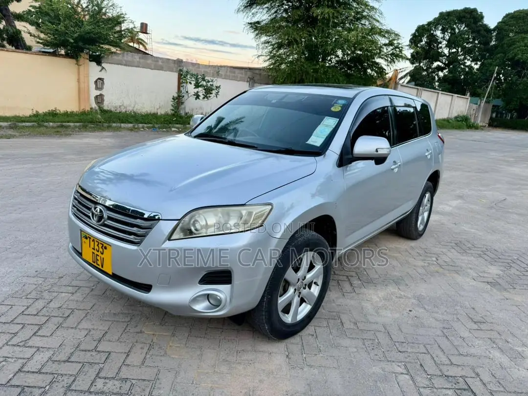 Toyota Vanguard 2007 Silver