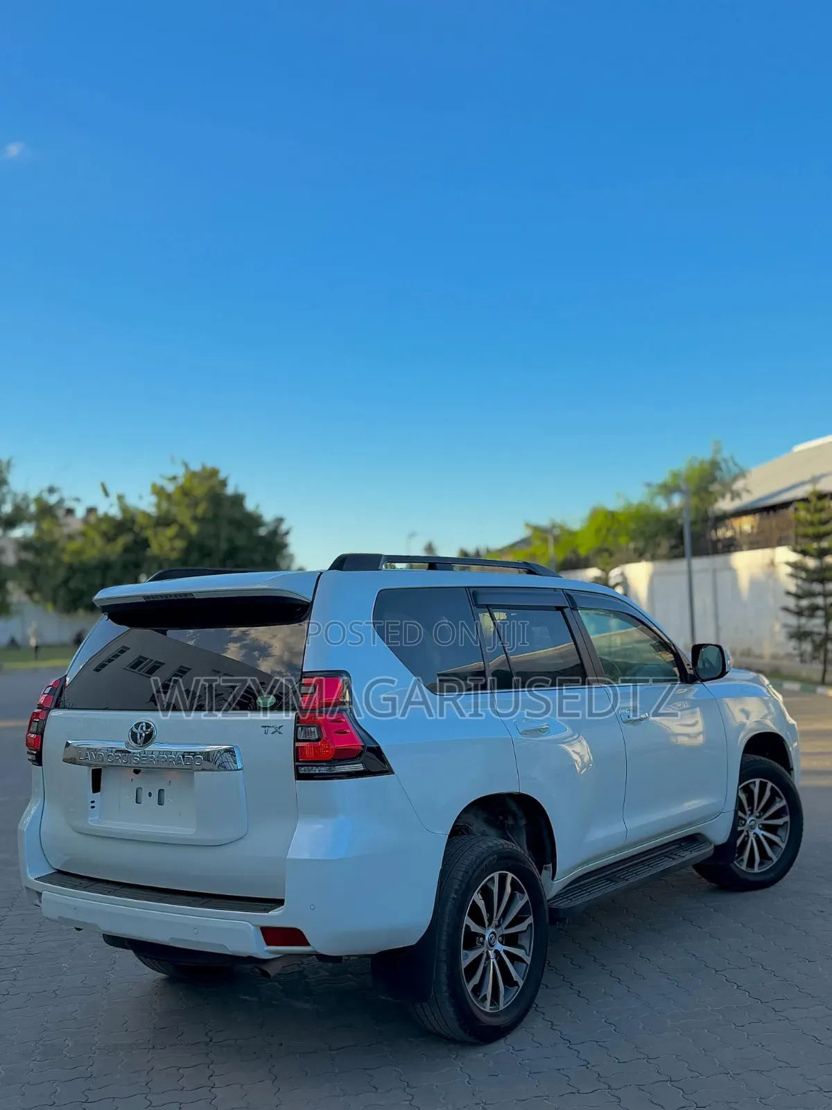 Toyota Land Cruiser Prado 2.8 2020 Silver
