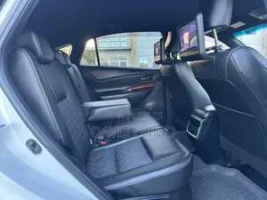 Toyota Harrier 2.0 2016 Pearl