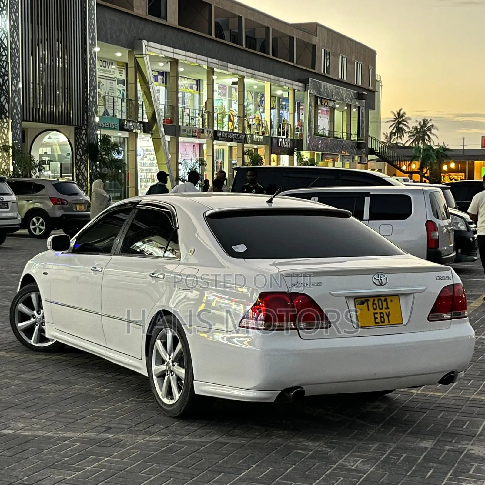 Toyota Crown 2008 White