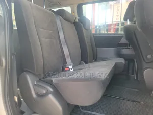 Toyota Voxy 2011 Gold