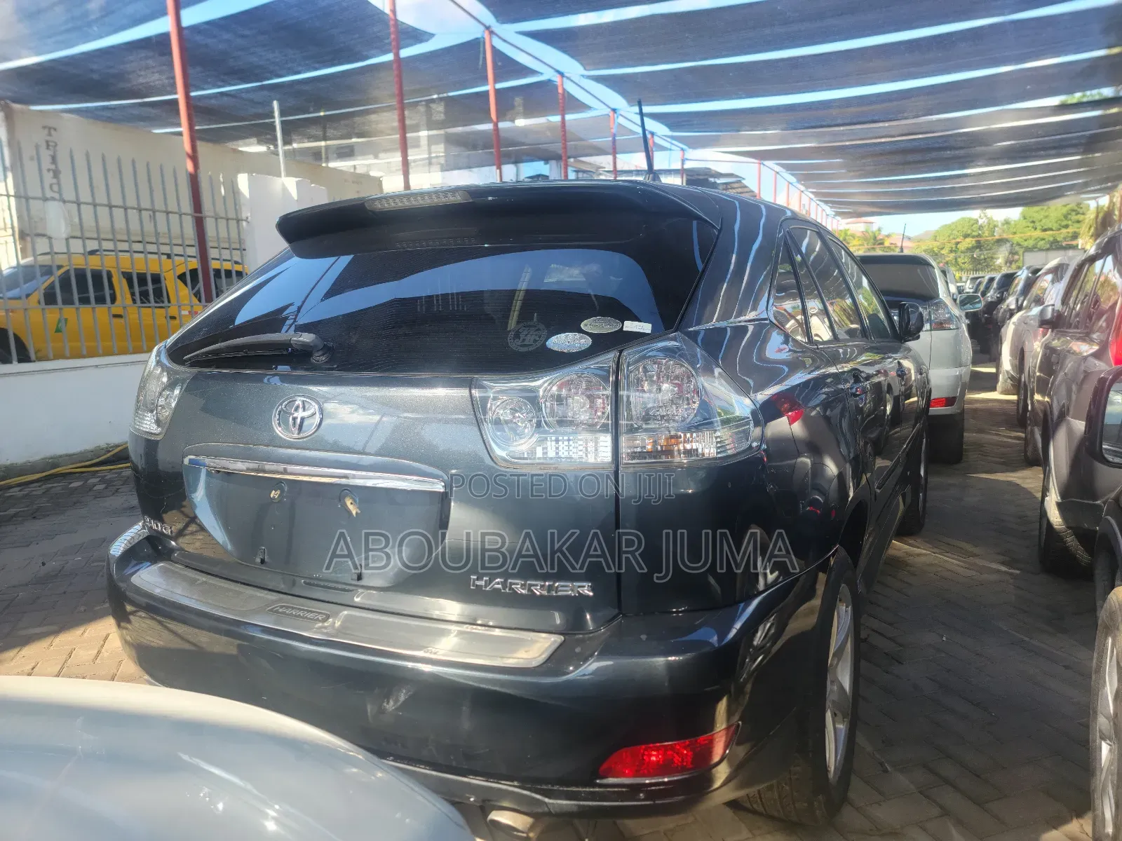 Toyota Harrier 2005 Gray