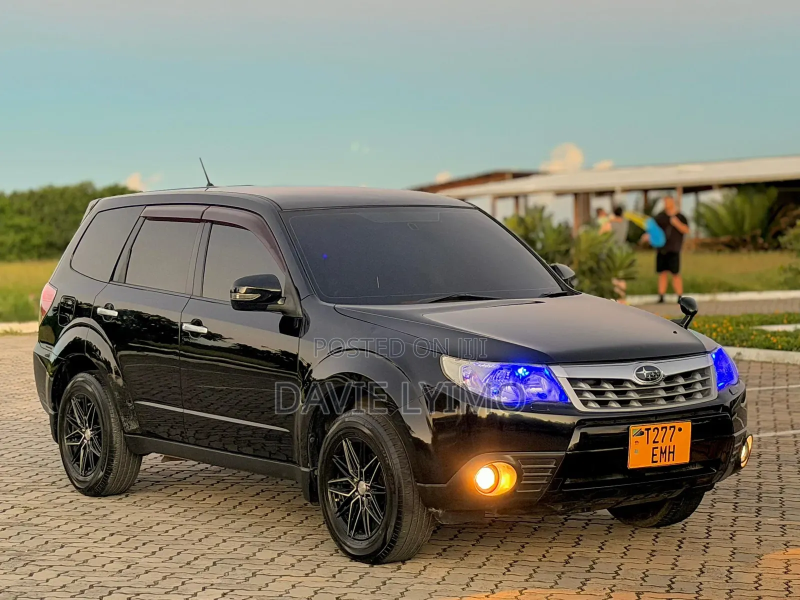 Subaru Forester 2011 Black
