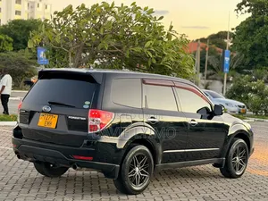 Subaru Forester 2011 Black