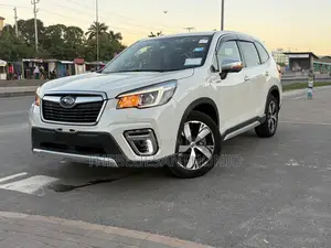 Subaru Forester 2019 White