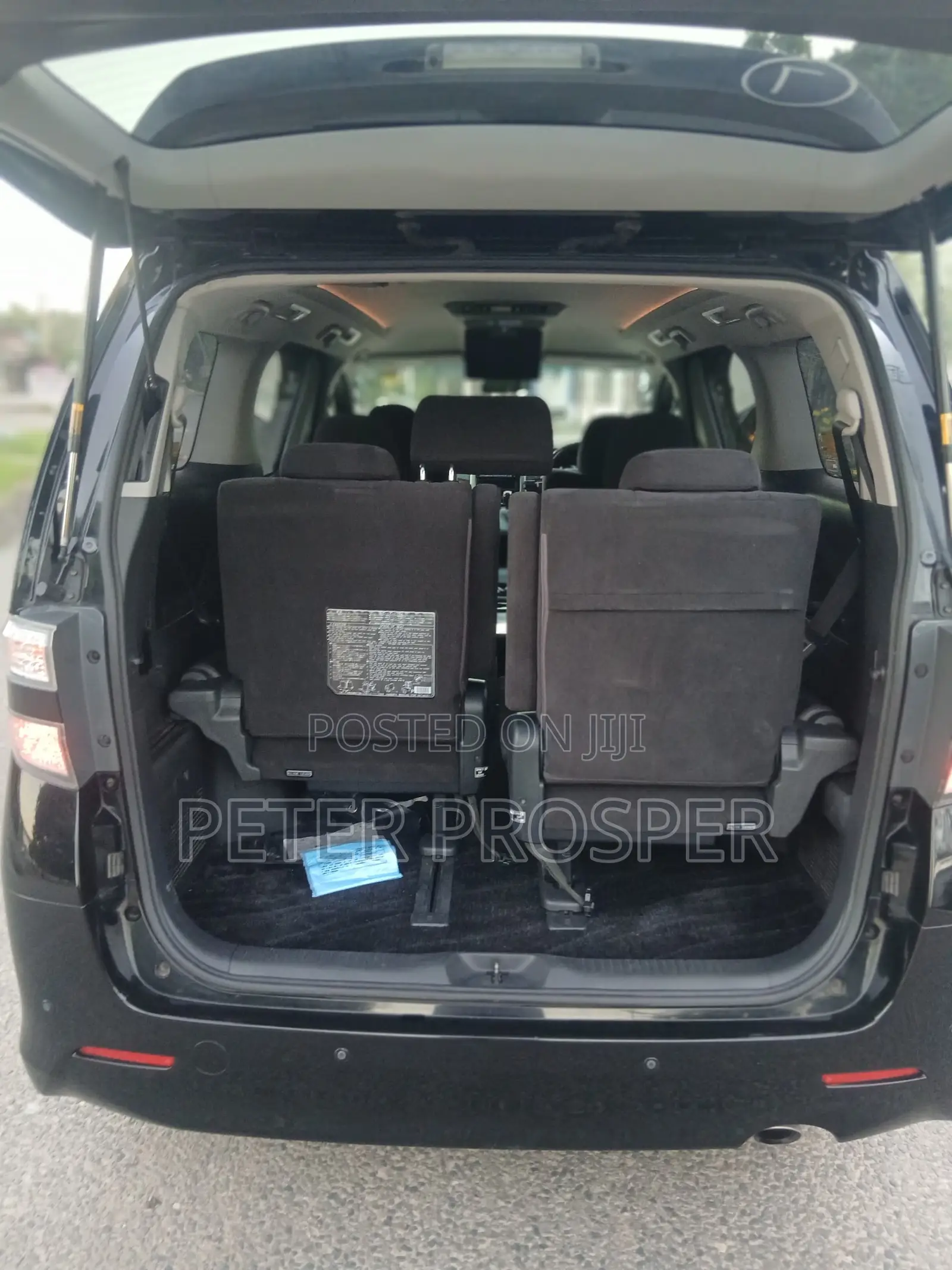 Toyota Alphard 2.4 Petrol AWD 2010 Black
