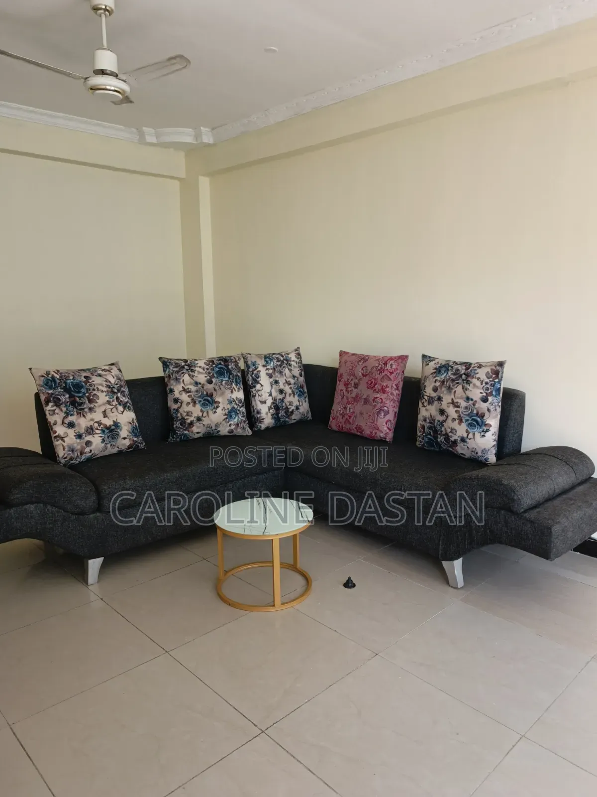 Sofa Set 5 Seaters