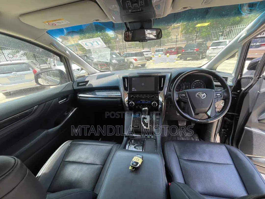 Toyota Alphard 2.5 Petrol AWD 2020 Black