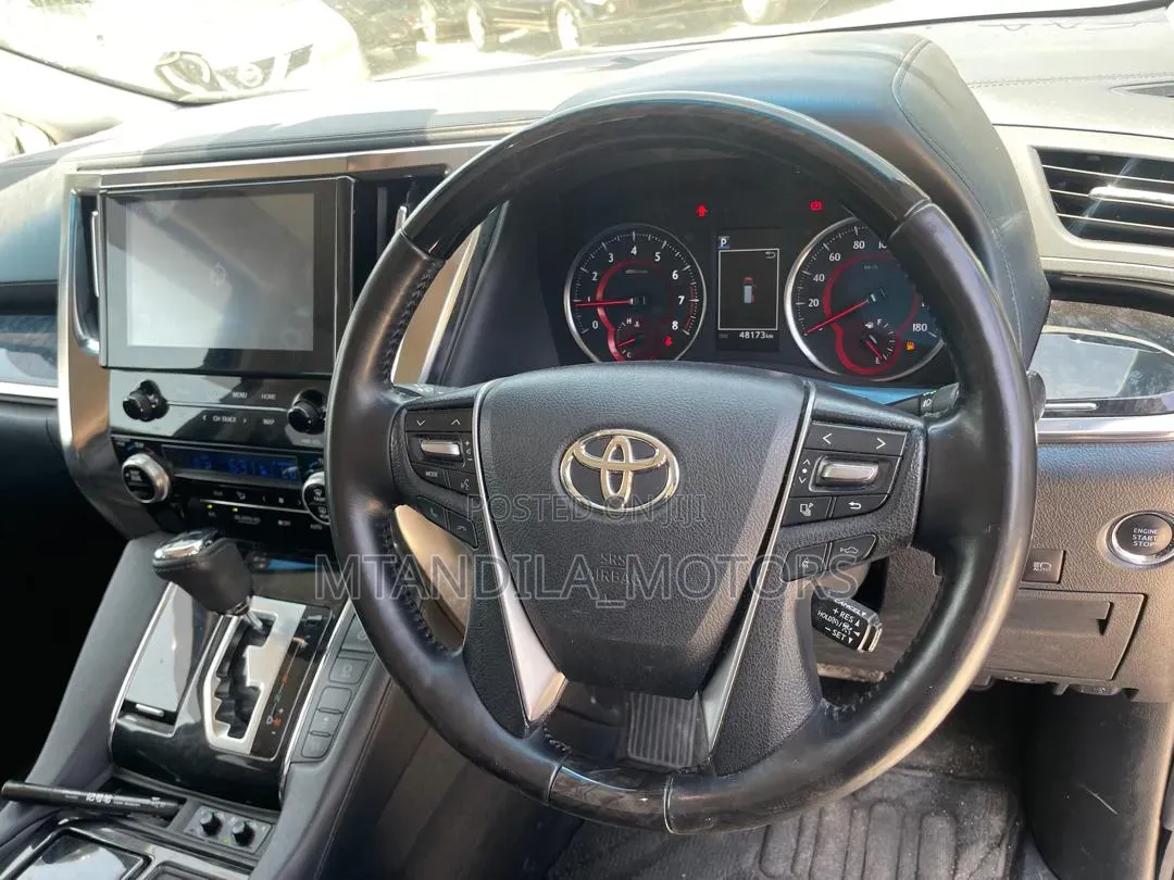 Toyota Alphard 2.5 Petrol AWD 2020 Black