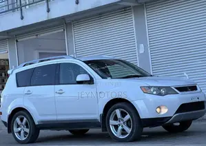 Mitsubishi Outlander 2008 White