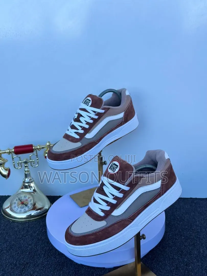 Leather Sneakers Original or Men's Leather Shoes Brand New Completely