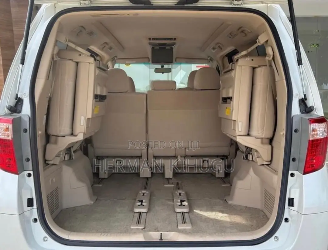 Toyota Alphard 2009 White