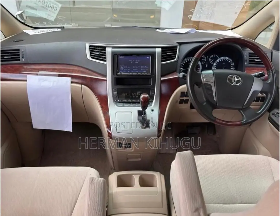 Toyota Alphard 2009 White