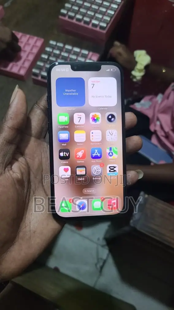 Apple iPhone 13 128 GB Gray