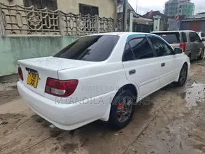 Toyota Carina 2.0 AWD Sedan 2000 White