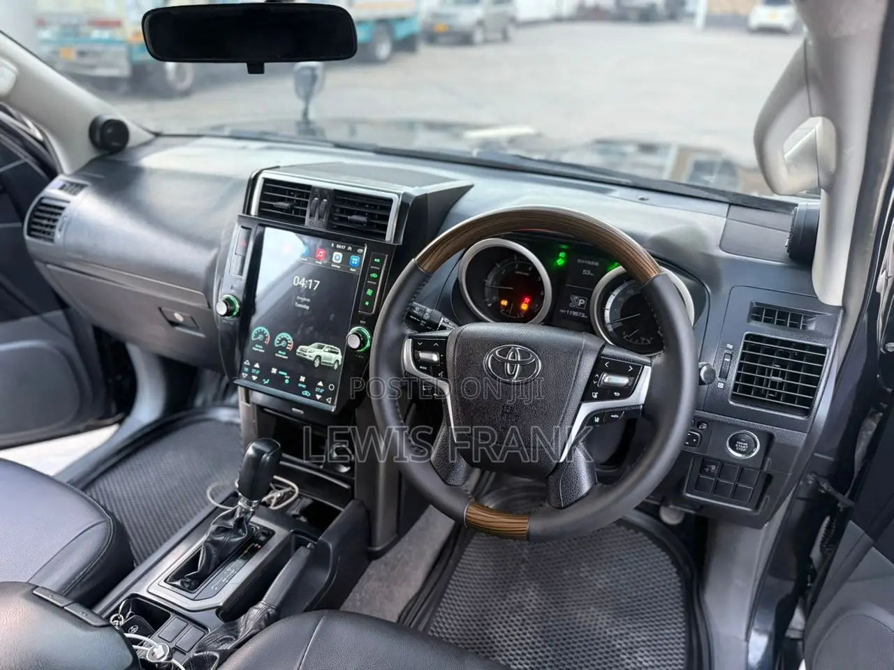 Toyota Land Cruiser Prado 2010 Black