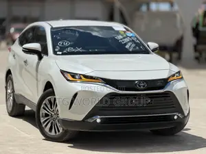 Toyota Harrier 2.0 2020 White