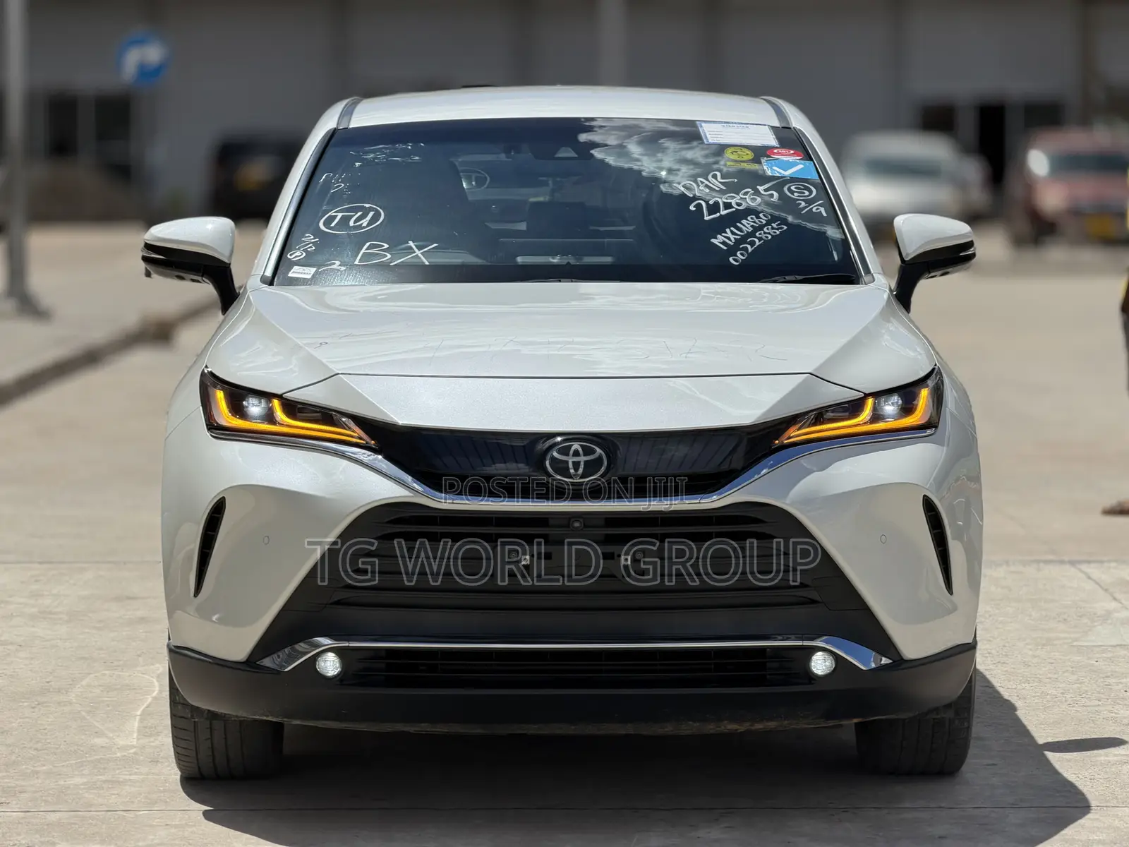 Toyota Harrier 2.0 2020 White