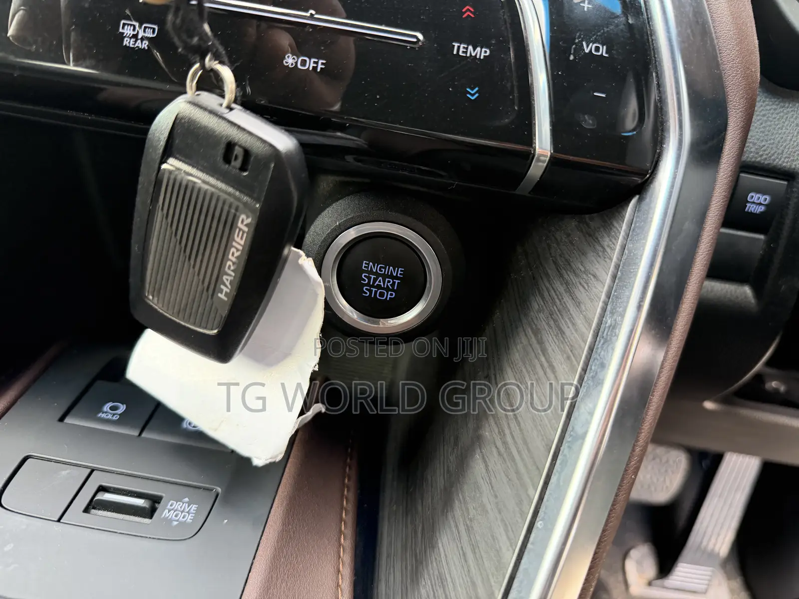 Toyota Harrier 2.0 2020 White