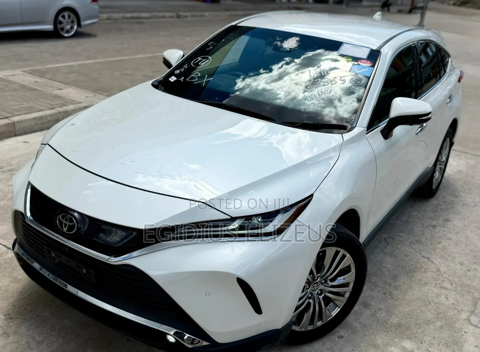 Toyota Harrier 2020 White