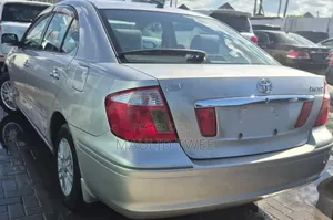 Toyota Premio 2004 Silver