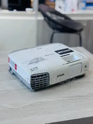 Epson Cb-X30 Projector