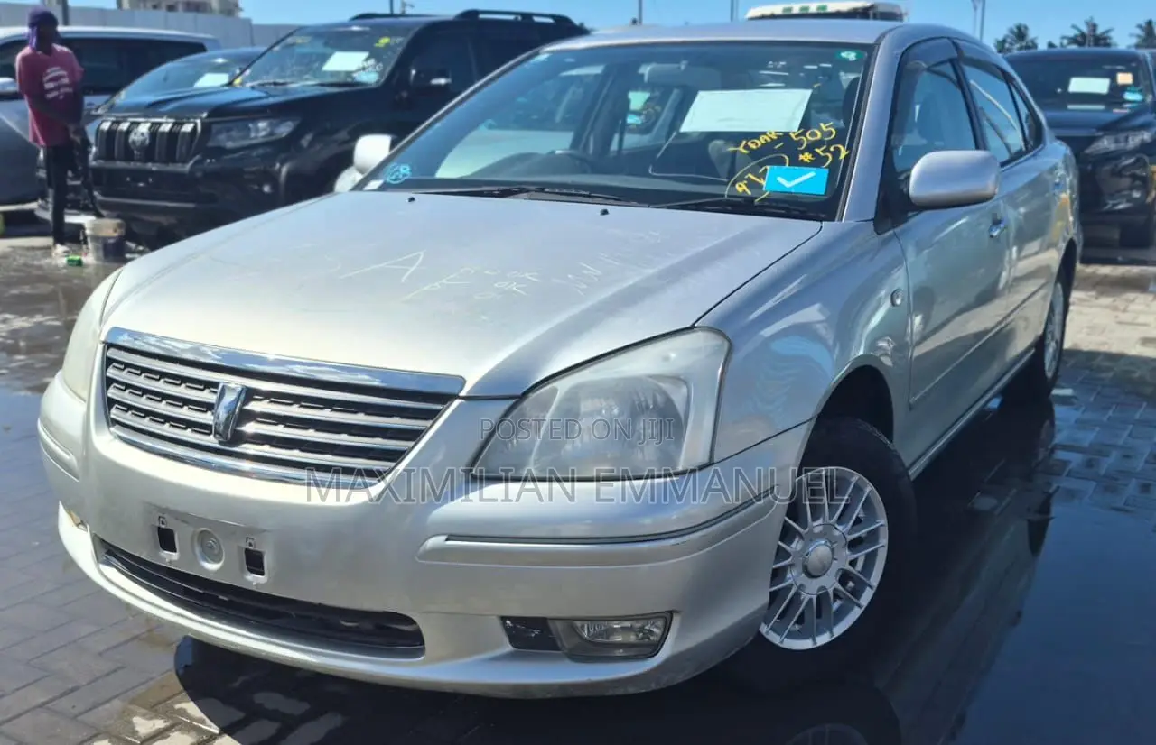 Toyota Premio 2005 Silver