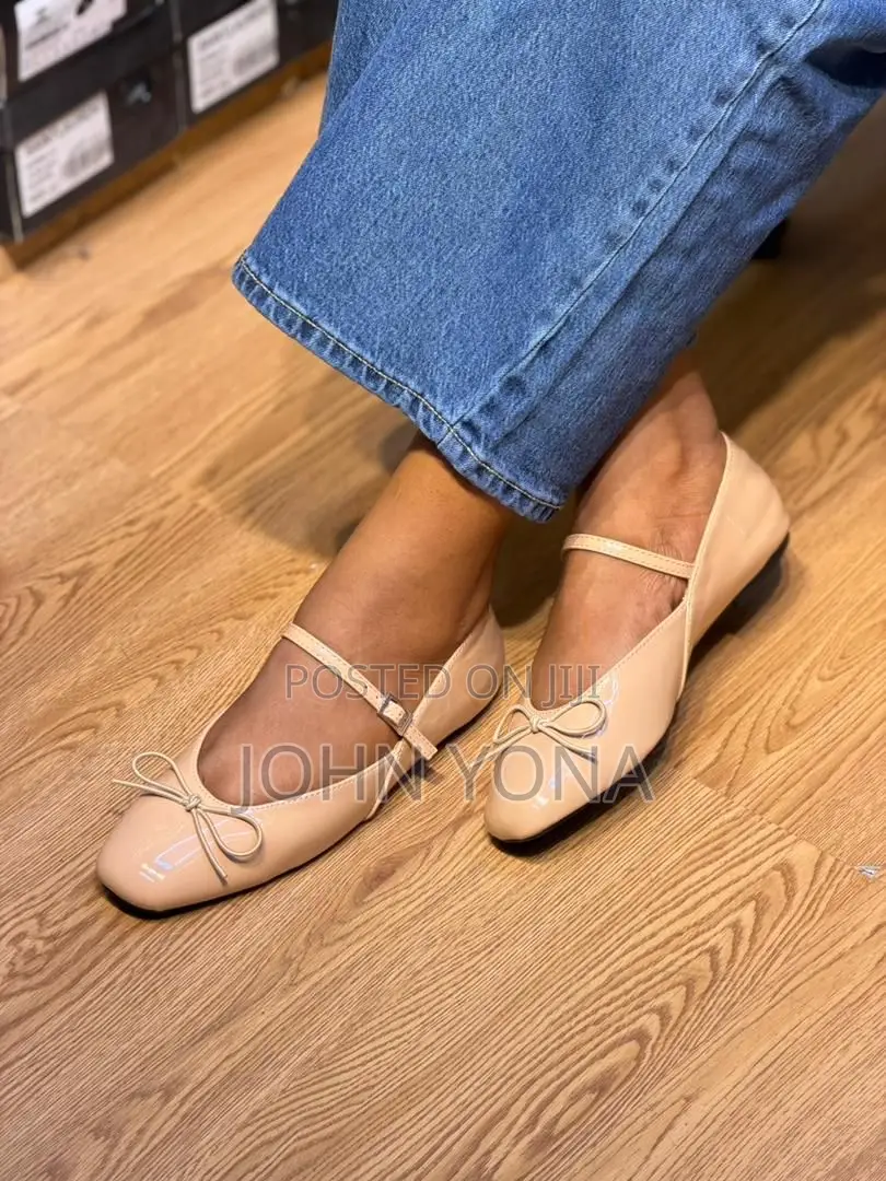 Women Trending Shoes