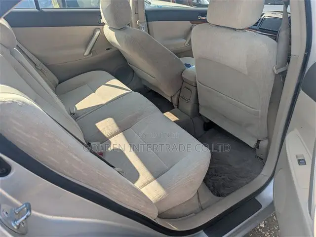 Toyota Premio 1.5 FWD 2004 Silver