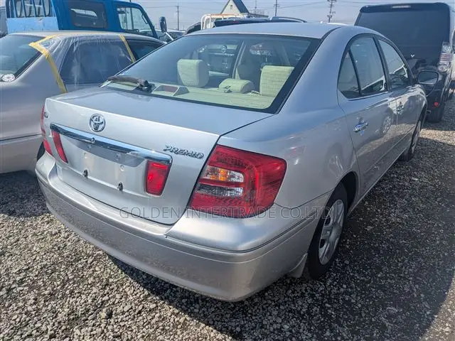 Toyota Premio 1.5 FWD 2004 Silver