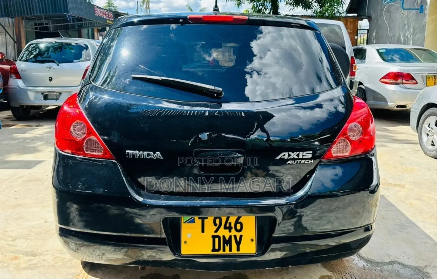 Nissan Tiida 2005 Black