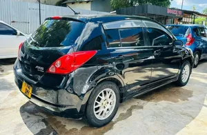 Nissan Tiida 2005 Black