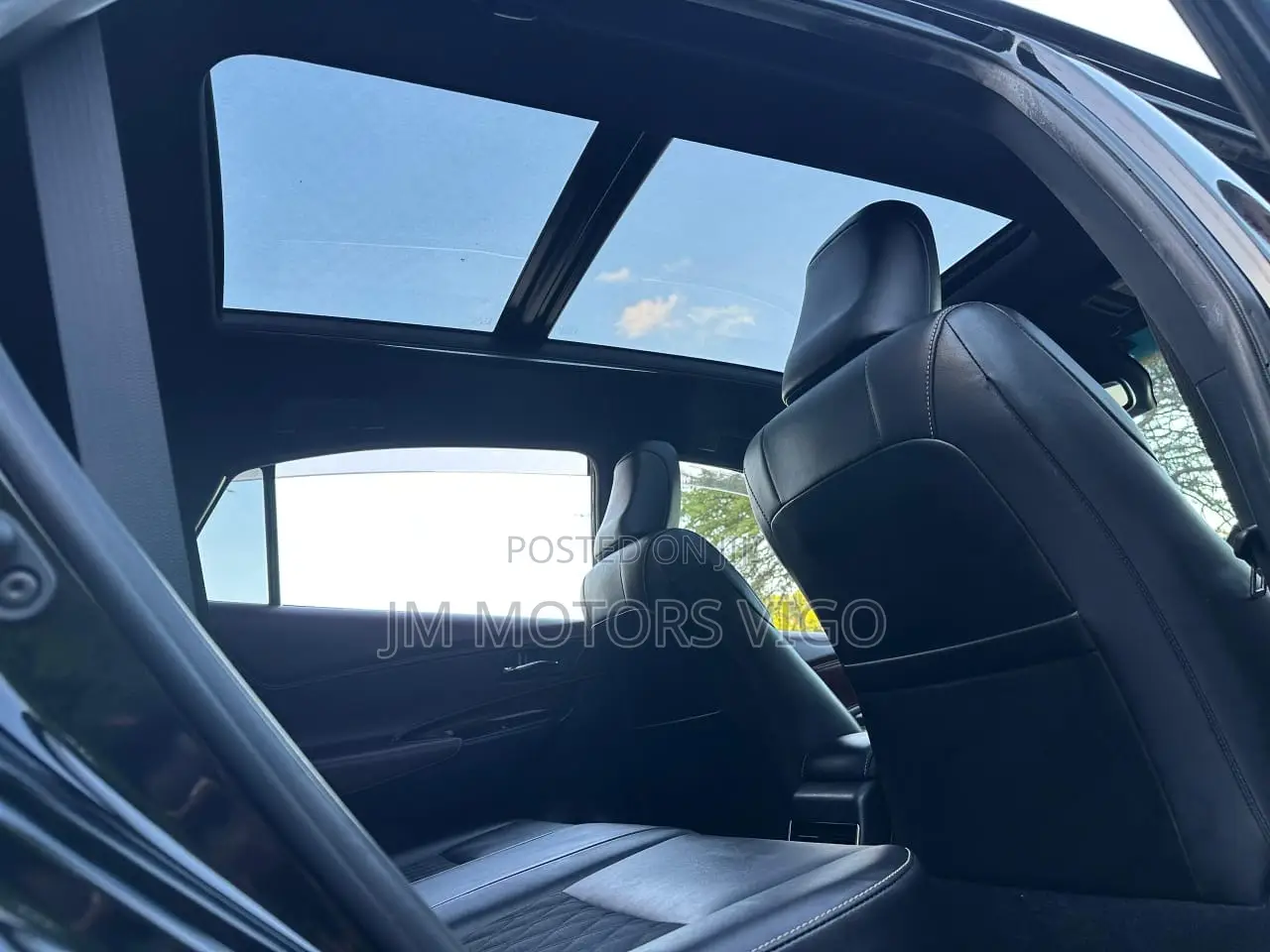 Toyota Harrier 2.0 2016 Black