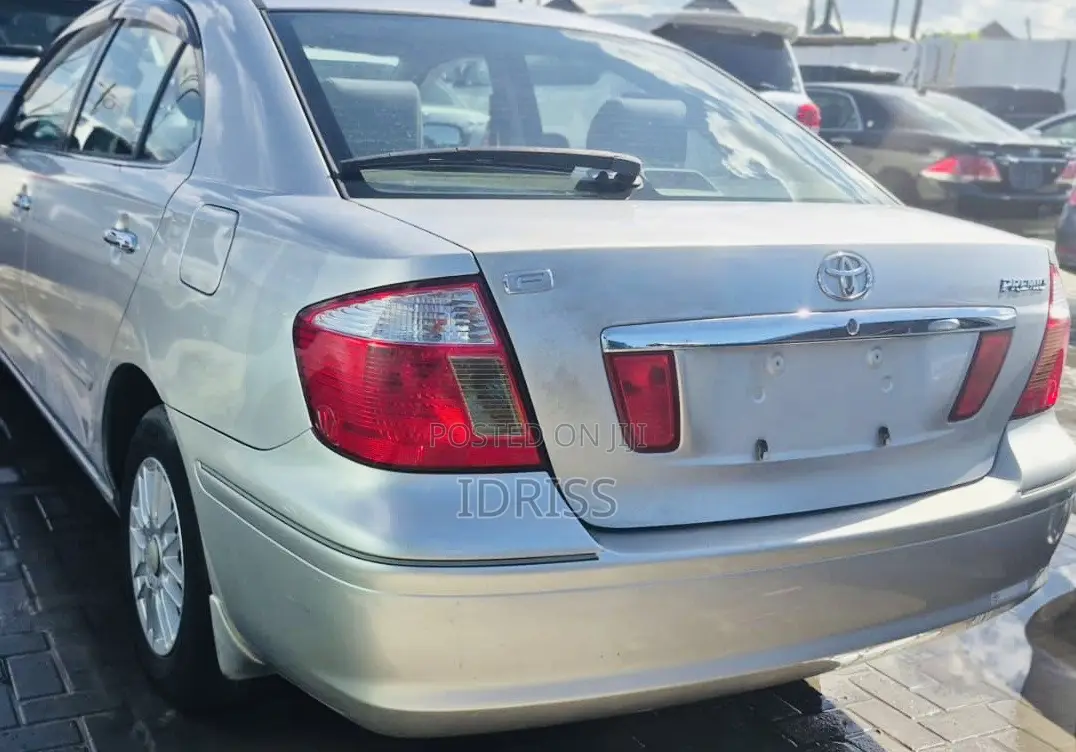 Toyota Premio 2004 Silver